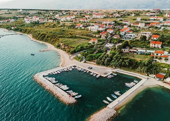 5 Bedroom Stunning In Ražanac