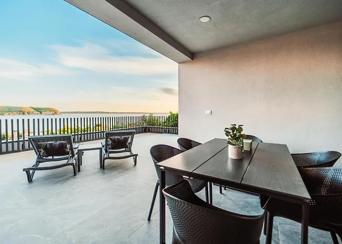 Сasa de vacaciones 5 Bedroom Stunning In
