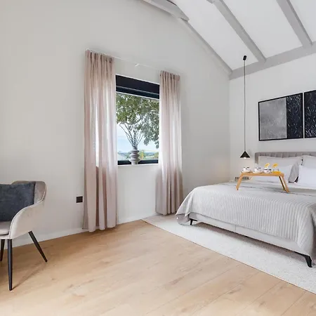 Holiday home In With Heated Swimming Pool